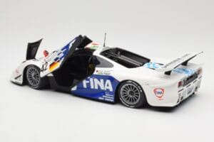McLaren F1 GTR BMW Motorsport #42 J. Lehto / S. Soper / N. Piquet 24 Hours of Le Mans 1997 Minichamps 1:18 530133742 Fém – 5. kép a 8-ből