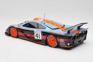 McLaren F1 GTR Gulf #41 P. Gounon / S. Oloffson 24 Hours of Le Mans 1997 Minichamps 1:18 530133741 Fém – 7. kép a 8-ből