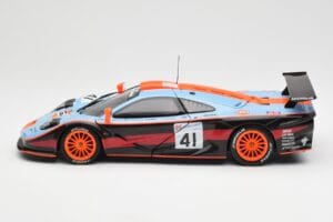 McLaren F1 GTR #41 P-H. Raphanel / C. Gounon / A. Olofsson 24 Hours of Le Mans 1997 UT Models 1:18 39727 Fém – 4. kép a 8-ből