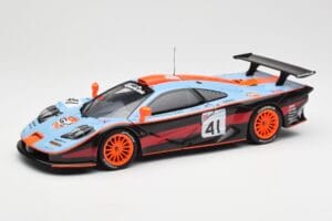 McLaren F1 GTR #41 P-H. Raphanel / C. Gounon / A. Olofsson 24 Hours of Le Mans 1997 UT Models 1:18 39727 Fém
