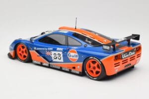 McLaren F1 GTR Gulf Racing #33 S. Bellm / A. Weaver / J. Lehto 24 Hours of Le Mans 1996 Minichamps 1:18 530133633 Fém – 7. kép a 8-ből