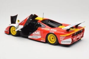 McLaren F1 GTR Gulf Team Davidoff #40 D. O'Rourke / G. Sugden / J. Auberlein 24 Hours of Le Mans 1998 Minichamps 1:18 5301338 – 5. kép a 8-ből