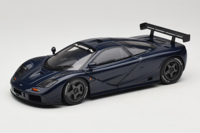 McLaren F1 GTR Le Mans Edition Lila UT Models 1:18 MCLAREN001 Fém
