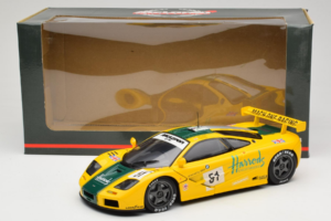 McLaren F1 GTR #51 Mach One Racing Le Mans 1995 UT Models 1:18 530151851 Fém – 8. kép a 8-ből