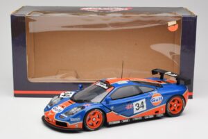 McLaren F1 GTR #34 Gulf Racing 1996 UT Models 1:18 39621 Fém – 8. kép a 8-ből