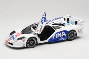 McLaren F1 GTR #9 P. Kox / R. Ravaglia FIA GT Championship 1997 UT Models 1:18 39711 Fém – 2. kép a 8-ből