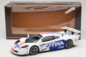 McLaren F1 GTR #9 P. Kox / R. Ravaglia FIA GT Championship 1997 UT Models 1:18 39711 Fém – 8. kép a 8-ből