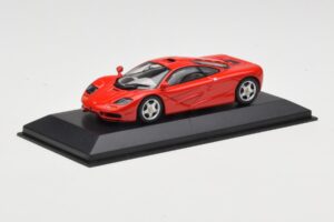 McLaren F1 Piros Minichamps 1:43 433133438 Fém – 2. kép a 4-ből