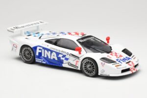 McLaren F1 GTR #8 Team BMW J-J. Lehto / S. Soper FIA GT Championship 1997 UT Models 1:18 39710 Fém – 6. kép a 8-ből