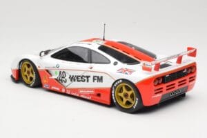 McLaren F1 GTR West Competition #49 J. Nielsen / J. Mass / T. Bscher 24 Hours of Le Mans 1995 Minichamps 1:18 530133549 Fém – 7. kép a 8-ből