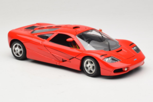 McLaren F1 High Mirror Light Red Guiloy 1:18 67505 Fém – 6. kép a 8-ből