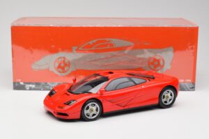 McLaren F1 Magma Piros Minichamps 1:18 530133422 Fém – 8. kép a 8-ből