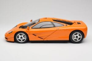 McLaren F1 Narancssárga Minichamps 1:12 530133131 Fém – 5. kép a 9-ből