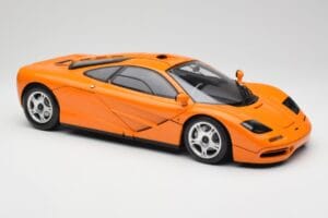 McLaren F1 Narancssárga Minichamps 1:12 530133131 Fém – 7. kép a 9-ből