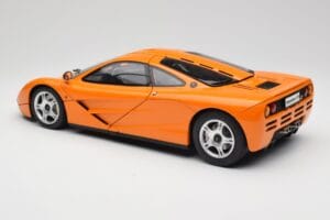 McLaren F1 Narancssárga Minichamps 1:12 530133131 Fém – 8. kép a 9-ből