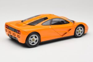 McLaren F1 Narancssárga Minichamps 1:18 530133421 Fém – 3. kép a 8-ből