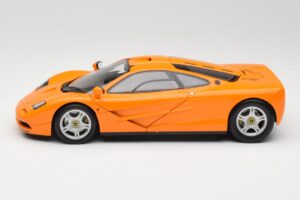 McLaren F1 Narancssárga Minichamps 1:18 530133421 Fém – 4. kép a 8-ből