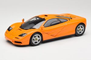 McLaren F1 Narancssárga Minichamps 1:18 530133421 Fém