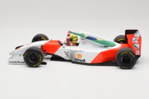McLaren MP4/8 Ford #8 A. Senna Winner Australian GP 1993 Minichamps 1:18 540933838 Fém – 4. kép a 7-ből