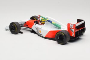 McLaren MP4/8 Ford #8 A. Senna Winner Australian GP 1993 Minichamps 1:18 540933838 Fém – 6. kép a 7-ből