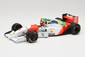 McLaren MP4/8 Ford #8 A. Senna Winner European GP Donington 1993 Minichamps 1:18 540931848 Fém