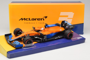 McLaren MCL35M Mercedes #3 D. Ricciardo McLaren F1 Team Bahrain Grand Prix 2021 Minichamps 1:18 533211803 Gyanta – 7. kép a 7-ből