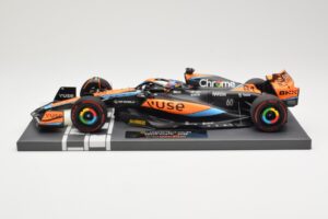 McLaren MCL60 #81 O. Piastri F1 2023 Minichamps 1:18 537231881 Fém