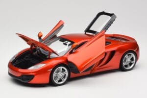 McLaren MP4-12C Orange Metallic Minichamps 1:18 110133020 Fém – 2. kép a 8-ből