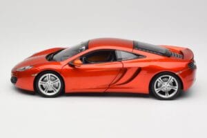 McLaren MP4-12C Orange Metallic Minichamps 1:18 110133020 Fém – 4. kép a 8-ből
