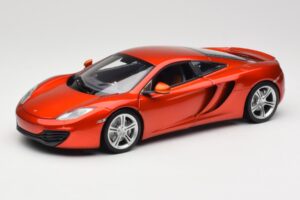 McLaren MP4-12C Orange Metallic Minichamps 1:18 110133020 Fém