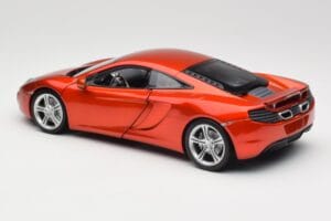 McLaren MP4-12C Orange Metallic Minichamps 1:18 110133020 Fém – 7. kép a 8-ből