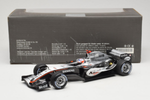 McLaren MP4-20 Mercedes #9 K. Raikkonen F1 2005 Minichamps 1:18 B66962337 Fém – 6. kép a 6-ből