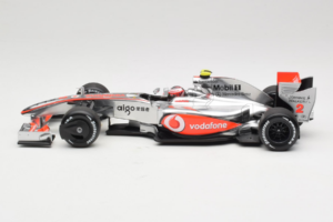 McLaren MP4-24 Mercedes #2 H. Kovalainen F1 2009 Minichamps 1:18 503091802 Fém – 3. kép a 7-ből