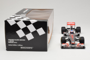 McLaren MP4-27 Mercedes #3 J. Button Vodafone McLaren Showcar F1 2012 Minichamps 1:18 530121873 Fém – 7. kép a 7-ből