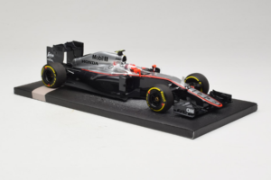 McLaren MP4-30 Honda #22 J. Button McLaren Honda F1 Team Australian Grand Prix 2015 Minichamps 1:18 537151822 Fém – 4. kép a 7-ből