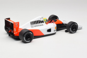 McLaren MP4/6 Honda #1 A. Senna Marlboro McLaren F1 World Champion 1991 Minichamps 1:18 540911801 Fém – 2. kép a 7-ből