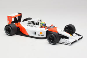 McLaren MP4/6 Honda #1 A. Senna Marlboro McLaren F1 World Champion 1991 Minichamps 1:18 540911801 Fém – 4. kép a 7-ből