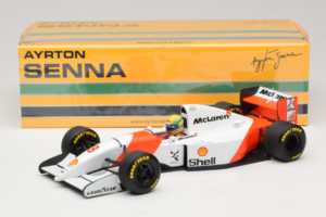 McLaren MP4/8 Ford #8 A. Senna Marlboro McLaren 1993 Minichamps 1:18 540931808 Fém – 7. kép a 7-ből