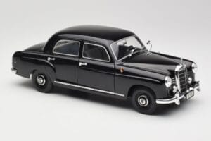 Mercedes 180 W120 Ponton Fekete Revell 1:18 08973 Fém – 6. kép a 8-ből