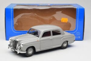 Mercedes 180 W120 Ponton Graphite Grey Revell 1:18 08974 Fém – 8. kép a 8-ből