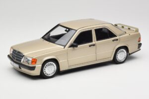 Mercedes 190E W201 2.3-16 Smoke Silver Metallic Norev 1:18 183831 Fém