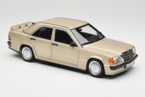 Mercedes 190E W201 2.3-16 Smoke Silver Metallic Norev 1:18 183831 Fém – 6. kép a 8-ből