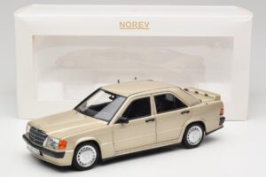 Mercedes 190E W201 2.3-16 Smoke Silver Metallic Norev 1:18 183831 Fém – 8. kép a 8-ből