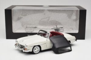 Mercedes 190 SL W121 Világosszürke Norev 1:18 B66040710 Fém – 10. kép a 10-ből