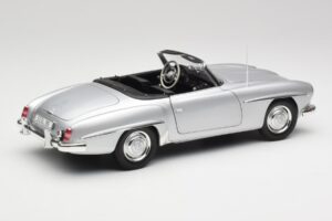 Mercedes 190 SL W121 Ezüst Szürke Minichamps 1:18 100037031 Fém – 3. kép a 8-ből
