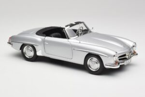 Mercedes 190 SL W121 Ezüst Szürke Minichamps 1:18 100037031 Fém – 6. kép a 8-ből