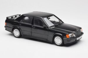 Mercedes 190E 2.3-16 W201 Fekete Dealer Kiadás Norev 1:18 B66040663 Fém – 6. kép a 8-ből