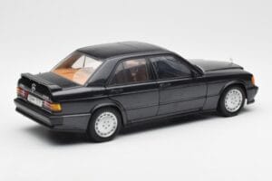 Mercedes 190E 2.3-16 W201 Kékfekete Metallic AUTOart 1:18 76122 Fém – 3. kép a 8-ből