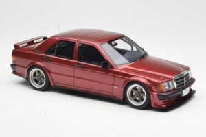 Mercedes 190E 2.5-16 W201 RAUH-Welt Republik Piros Otto 1:18 OT1083 Gyanta – 4. kép a 6-ből