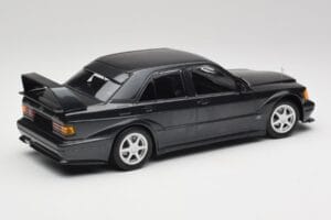 Mercedes 190E W201 2.5-16 EVO 2 Fekete Metallic Minichamps 1:18 155036100 Fém – 2. kép a 6-ből